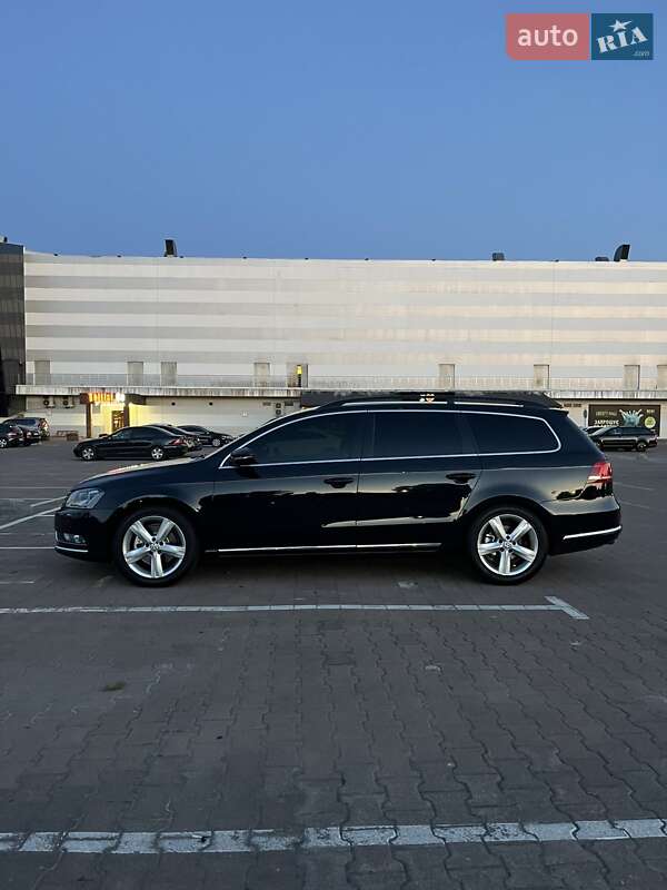Универсал Volkswagen Passat 2011 в Житомире фото 5 Универсал Volkswagen Passat 2011 в Житомире