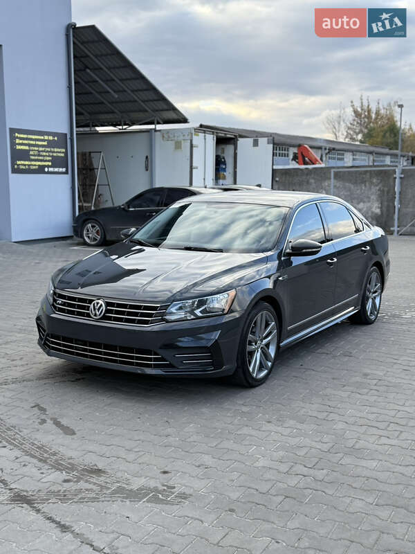 Седан Volkswagen Passat 2017 в Луцке фото 2 Седан Volkswagen Passat 2017 в Луцке