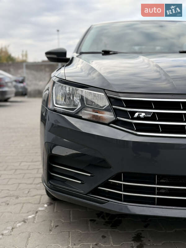 Седан Volkswagen Passat 2017 в Луцке фото 25 Седан Volkswagen Passat 2017 в Луцке