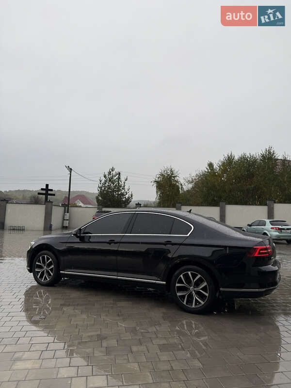Седан Volkswagen Passat 2018 в Виноградове