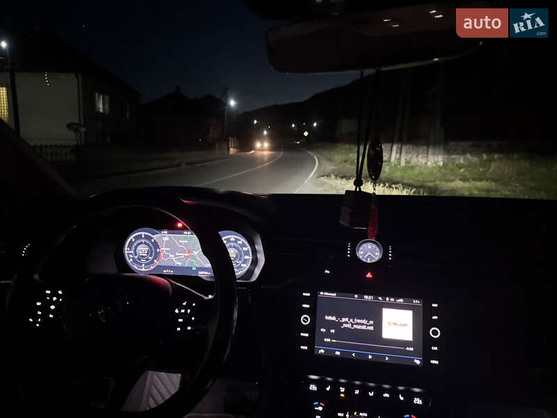 Седан Volkswagen Passat 2018 в Виноградове