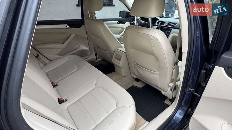 Седан Volkswagen Passat 2012 в Білій Церкві