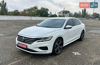 Седан Volkswagen Passat 2021 в Белой Церкви