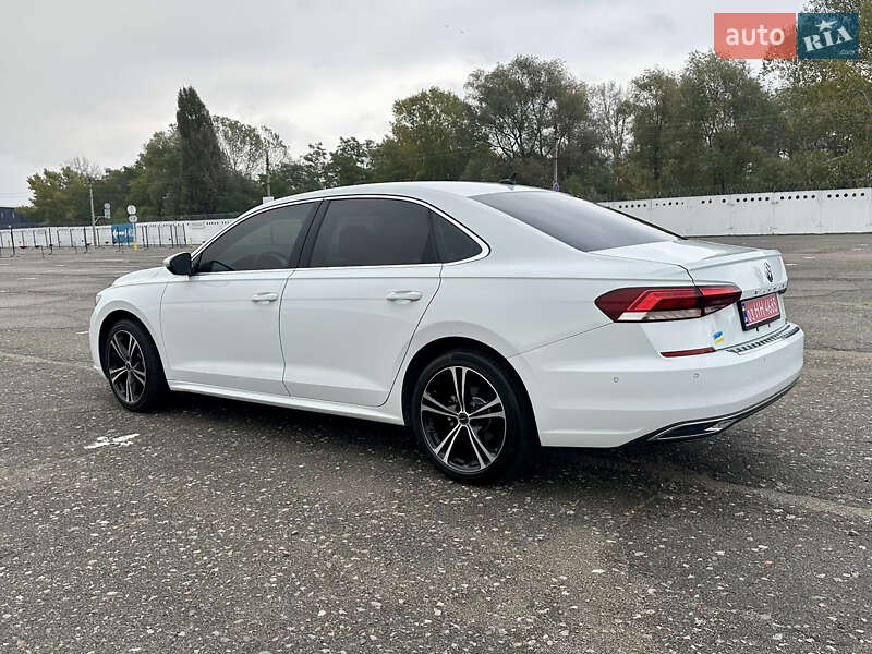 Седан Volkswagen Passat 2021 в Белой Церкви