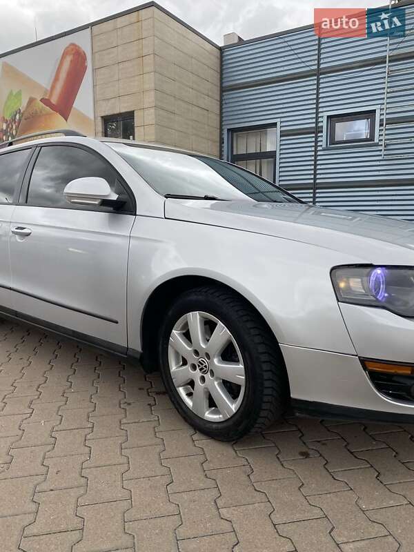 Універсал Volkswagen Passat 2006 в Житомирі фото 2 Універсал Volkswagen Passat 2006 в Житомирі