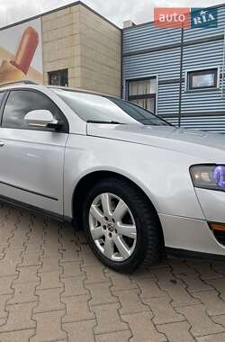 Универсал Volkswagen Passat 2006 в  фото 2 Универсал Volkswagen Passat 2006 в