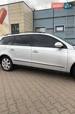 Универсал Volkswagen Passat 2006 в  фото 3 Универсал Volkswagen Passat 2006 в