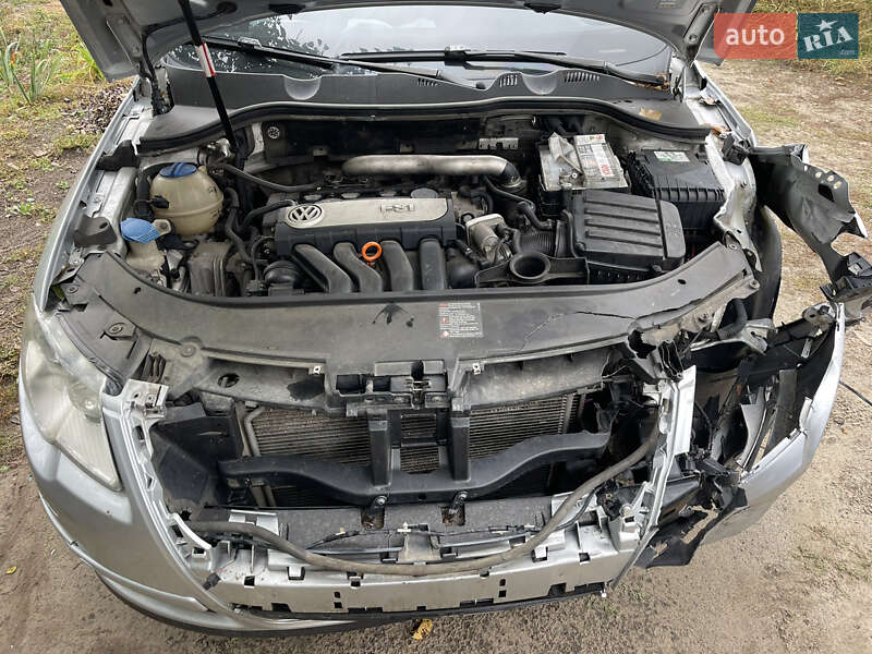 Седан Volkswagen Passat 2005 в Харькове