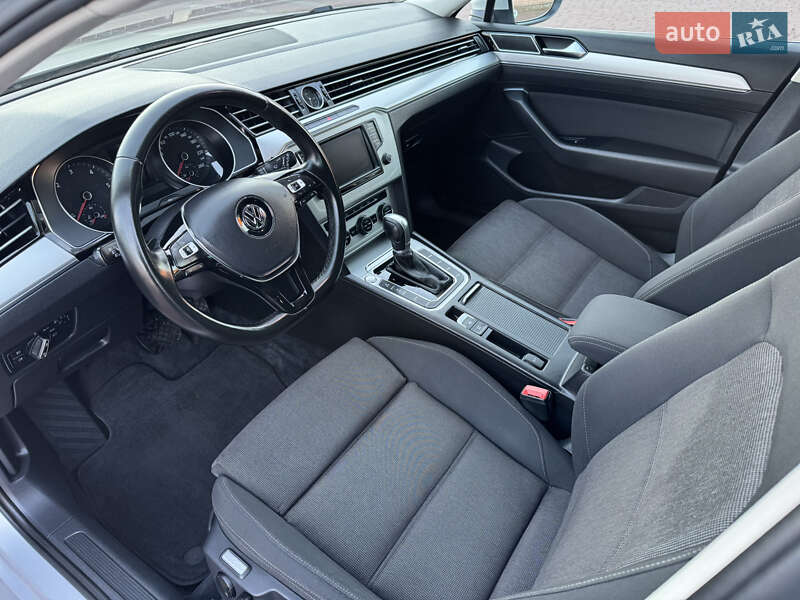 Універсал Volkswagen Passat 2016 в Стрию фото 104 Універсал Volkswagen Passat 2016 в Стрию