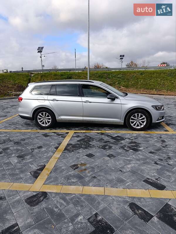Універсал Volkswagen Passat 2019 в Звягелі фото 9 Універсал Volkswagen Passat 2019 в Звягелі