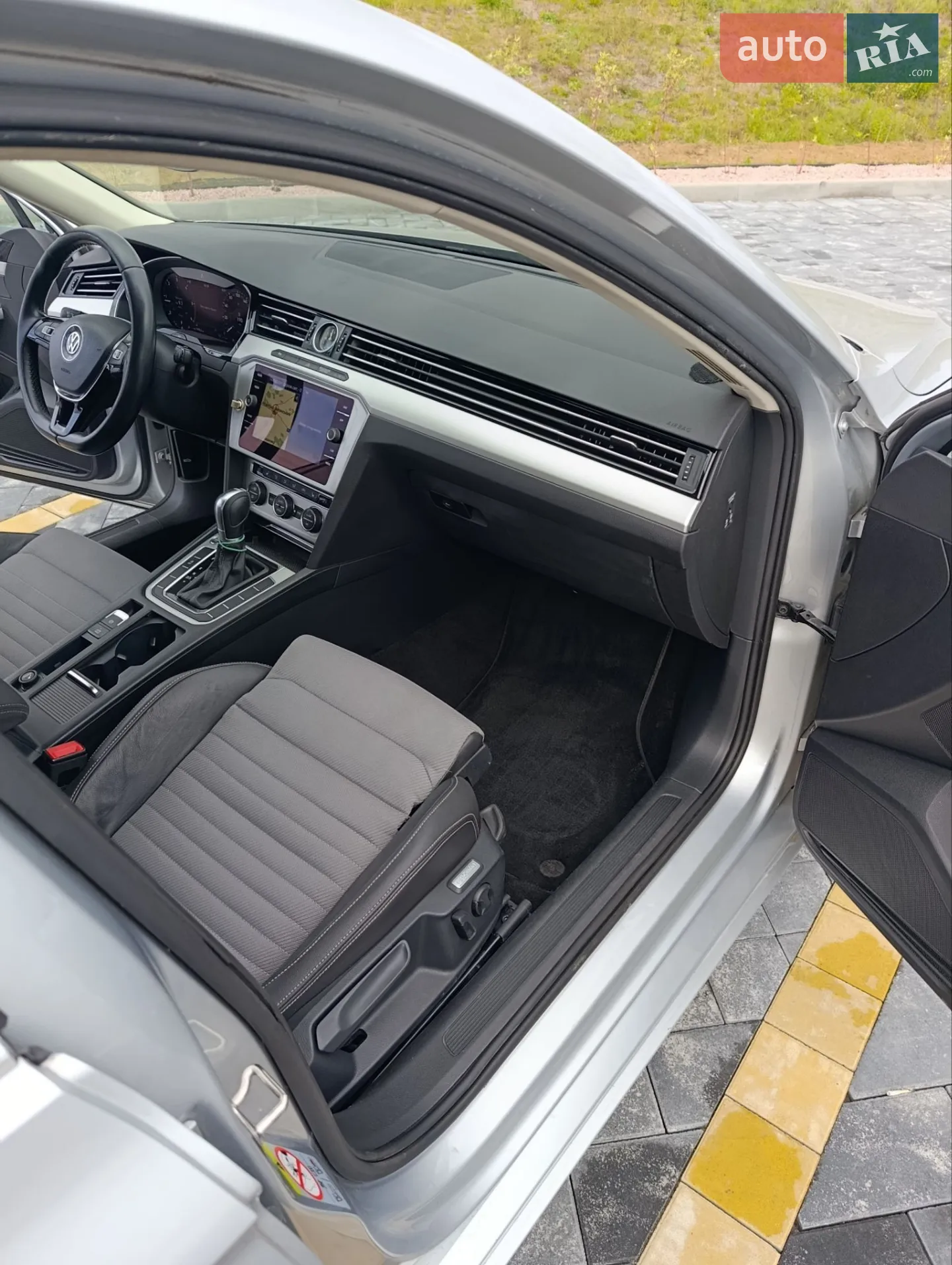 2019 Volkswagen Passat - мініатюра 21