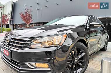 Седан Volkswagen Passat 2015 в Києві