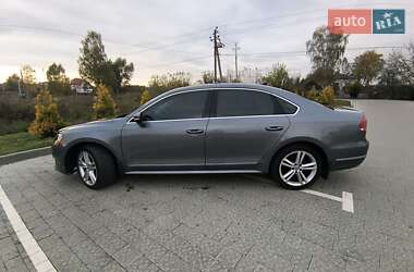Седан Volkswagen Passat 2014 в  фото 8 Седан Volkswagen Passat 2014 в
