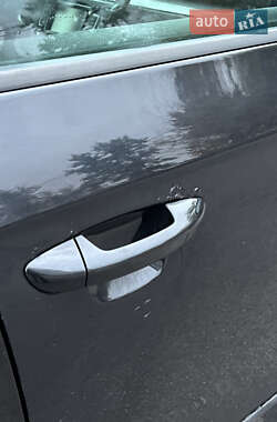 Универсал Volkswagen Passat 2010 в 