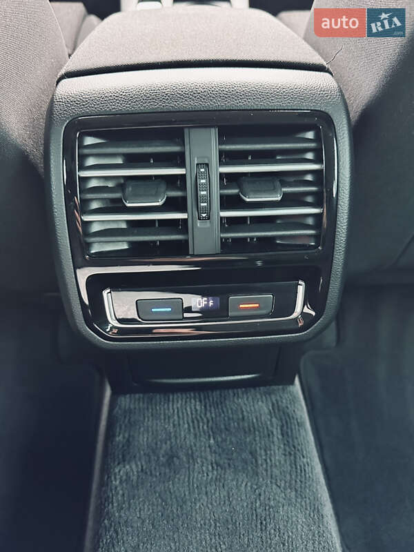 Универсал Volkswagen Passat 2017 в Луцке