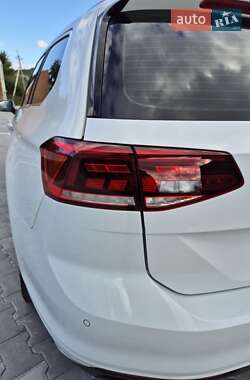 Універсал Volkswagen Passat 2020 в  фото 22 Універсал Volkswagen Passat 2020 в