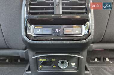 Універсал Volkswagen Passat 2020 в  фото 52 Універсал Volkswagen Passat 2020 в