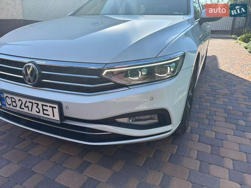 Універсал Volkswagen Passat 2020 в Прилуках