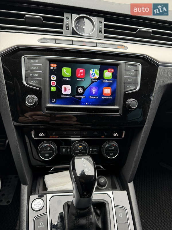 Универсал Volkswagen Passat 2017 в Киеве фото 34 Универсал Volkswagen Passat 2017 в Киеве