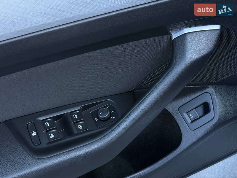 Универсал Volkswagen Passat 2021 в Ровно фото 18 Универсал Volkswagen Passat 2021 в Ровно
