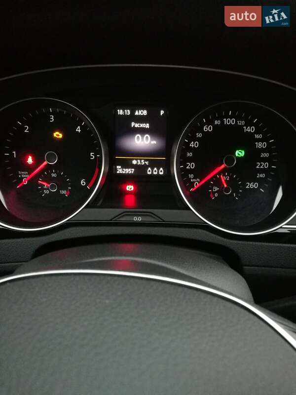 Універсал Volkswagen Passat 2015 в Тернополі