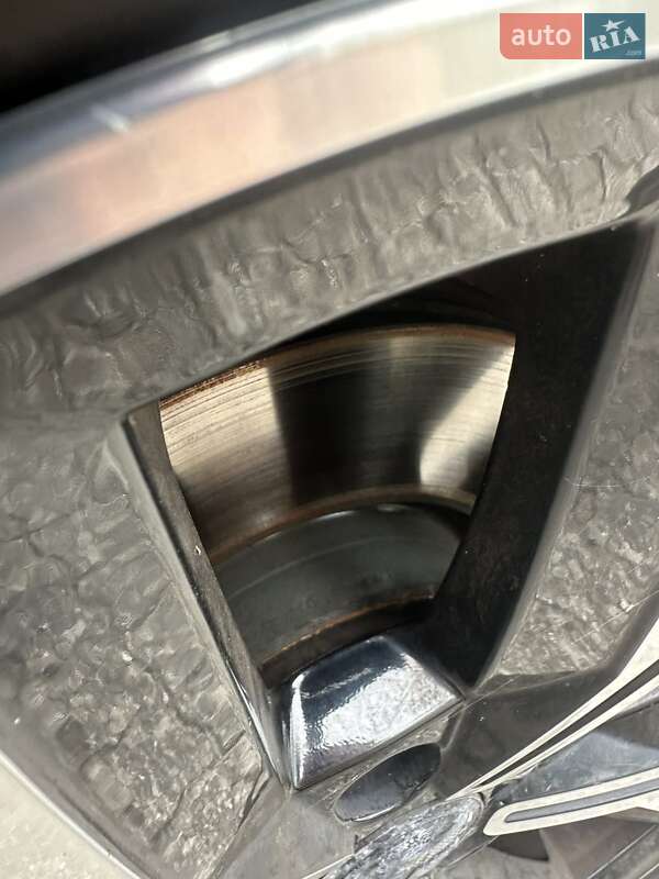 Універсал Volkswagen Passat 2015 в Тернополі