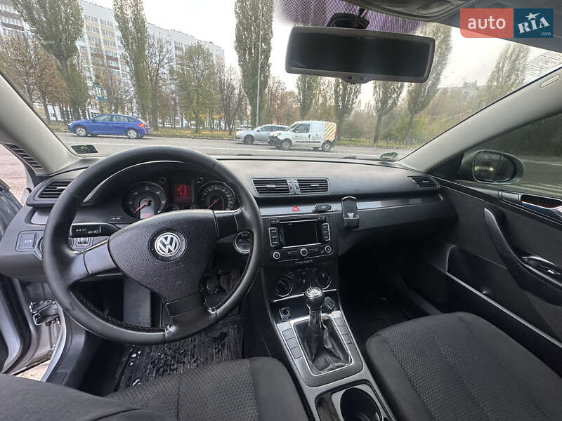 Универсал Volkswagen Passat 2005 в Киеве фото 17 Универсал Volkswagen Passat 2005 в Киеве
