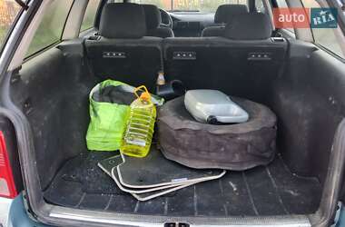 Универсал Volkswagen Passat 1997 в  фото 16 Универсал Volkswagen Passat 1997 в