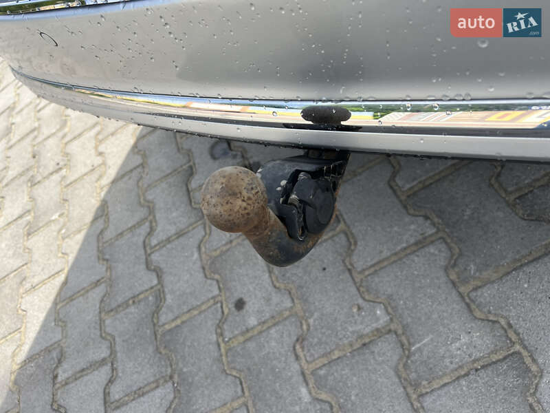 Універсал Volkswagen Passat 2011 в Косові