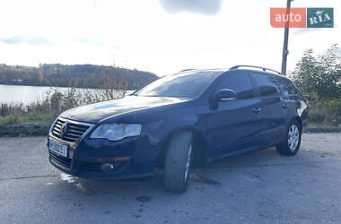 Универсал Volkswagen Passat 2006 в  фото 2 Универсал Volkswagen Passat 2006 в