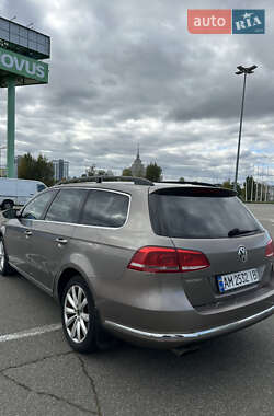 Универсал Volkswagen Passat 2011 в 