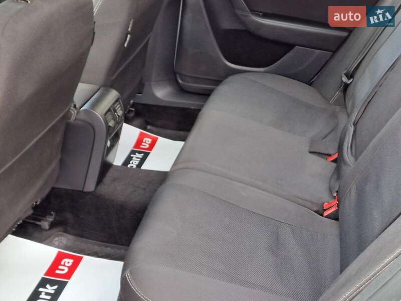 Универсал Volkswagen Passat 2013 в Одессе