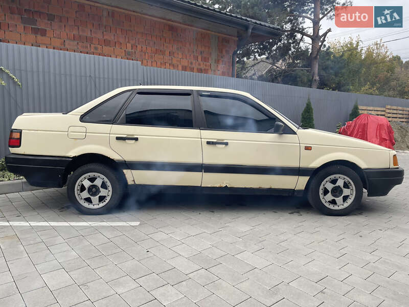 Седан Volkswagen Passat 1991 в Ужгороде фото 8 Седан Volkswagen Passat 1991 в Ужгороде