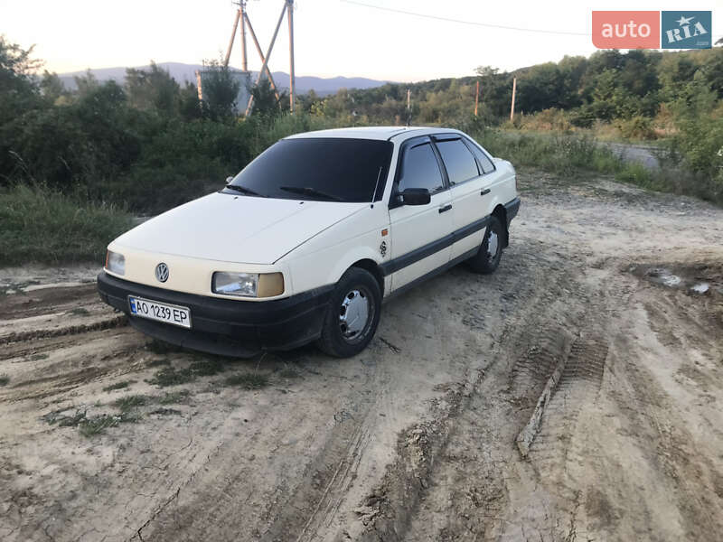 Седан Volkswagen Passat 1991 в Ужгороде фото 32 Седан Volkswagen Passat 1991 в Ужгороде