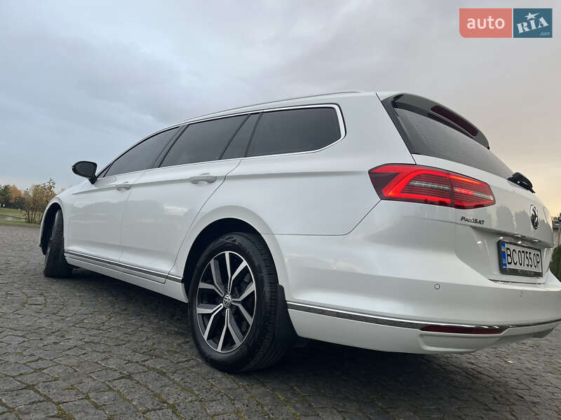 Універсал Volkswagen Passat 2018 в Львові фото 24 Універсал Volkswagen Passat 2018 в Львові