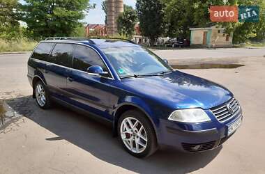 Универсал Volkswagen Passat 2003 в Ровно