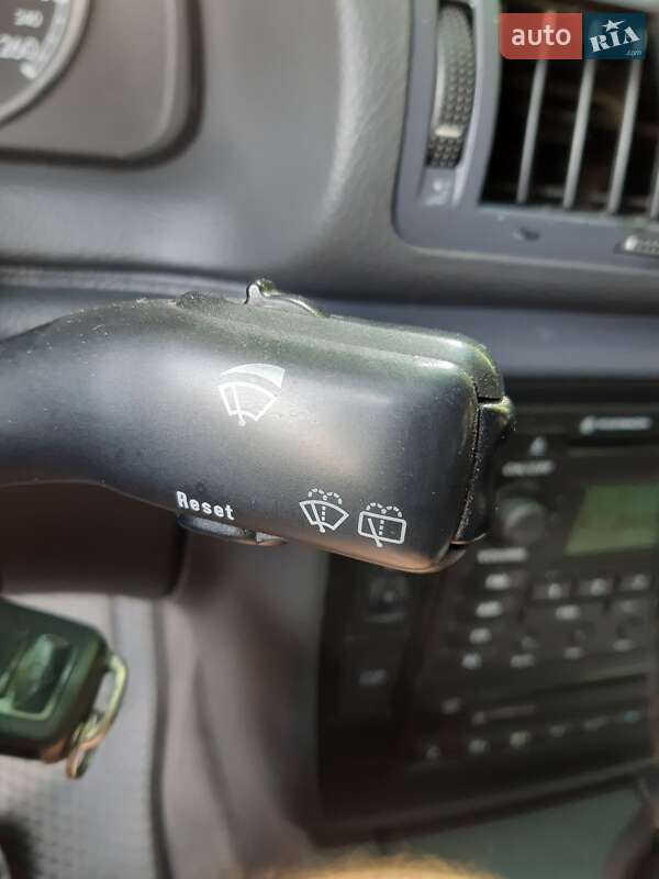 Универсал Volkswagen Passat 2003 в Ровно фото 34 Универсал Volkswagen Passat 2003 в Ровно