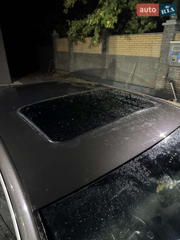 Седан Volkswagen Passat 2006 в Нересниці