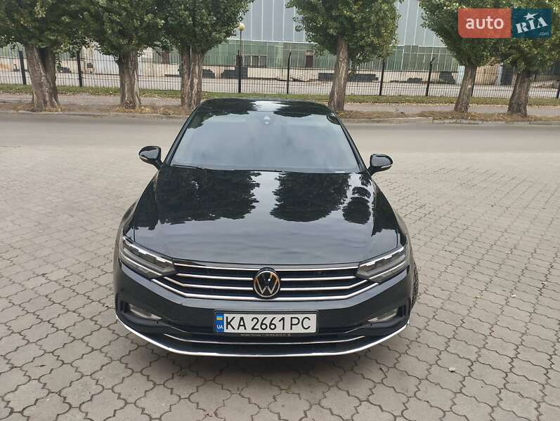 Седан Volkswagen Passat 2021 в Черкассах