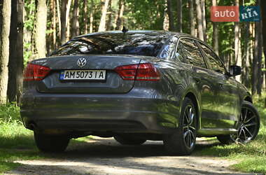 Седан Volkswagen Passat 2012 в 