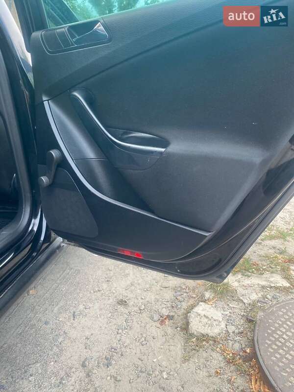 Универсал Volkswagen Passat 2005 в Белой Церкви