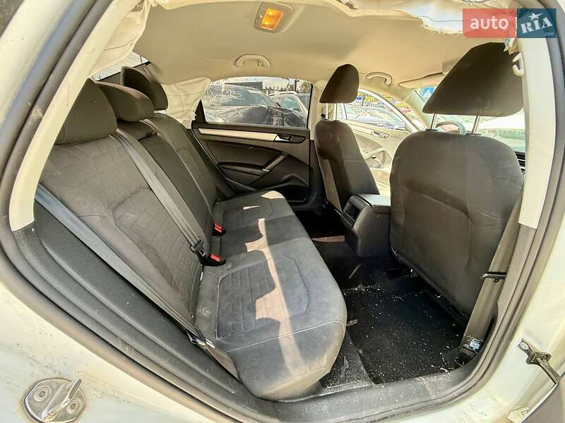 Седан Volkswagen Passat 2020 в Киеве