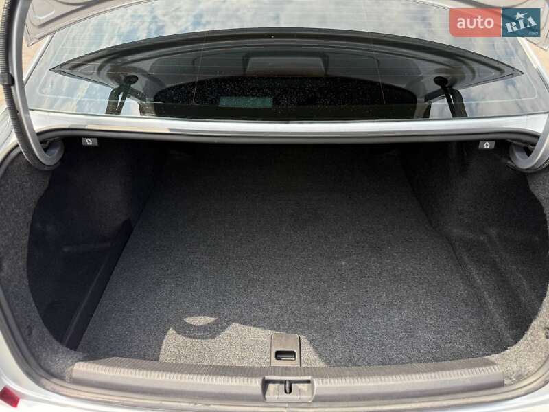 Седан Volkswagen Passat 2016 в Кривом Роге фото 15 Седан Volkswagen Passat 2016 в Кривом Роге