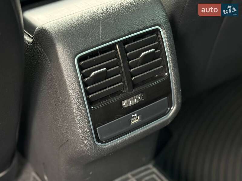 Седан Volkswagen Passat 2016 в Кривом Роге фото 47 Седан Volkswagen Passat 2016 в Кривом Роге