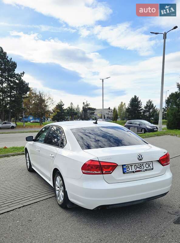 Седан Volkswagen Passat 2014 в Чернівцях фото 6 Седан Volkswagen Passat 2014 в Чернівцях