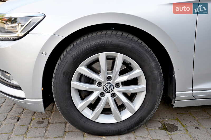 Универсал Volkswagen Passat 2018 в Ивано-Франковске фото 3 Универсал Volkswagen Passat 2018 в Ивано-Франковске