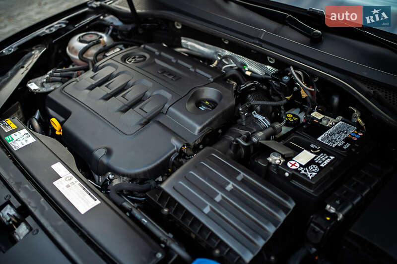 Универсал Volkswagen Passat 2019 в Луцке