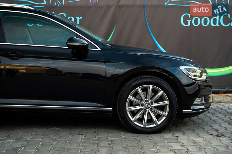 Универсал Volkswagen Passat 2019 в Луцке