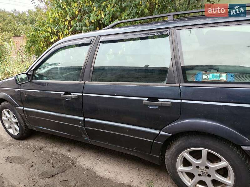 Универсал Volkswagen Passat 1990 в Кременчуге фото 13 Универсал Volkswagen Passat 1990 в Кременчуге