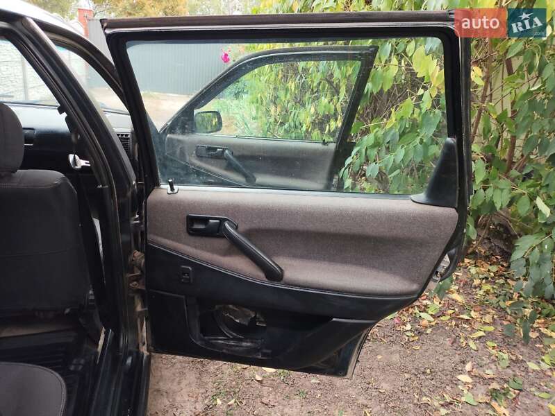 Универсал Volkswagen Passat 1990 в Кременчуге фото 16 Универсал Volkswagen Passat 1990 в Кременчуге